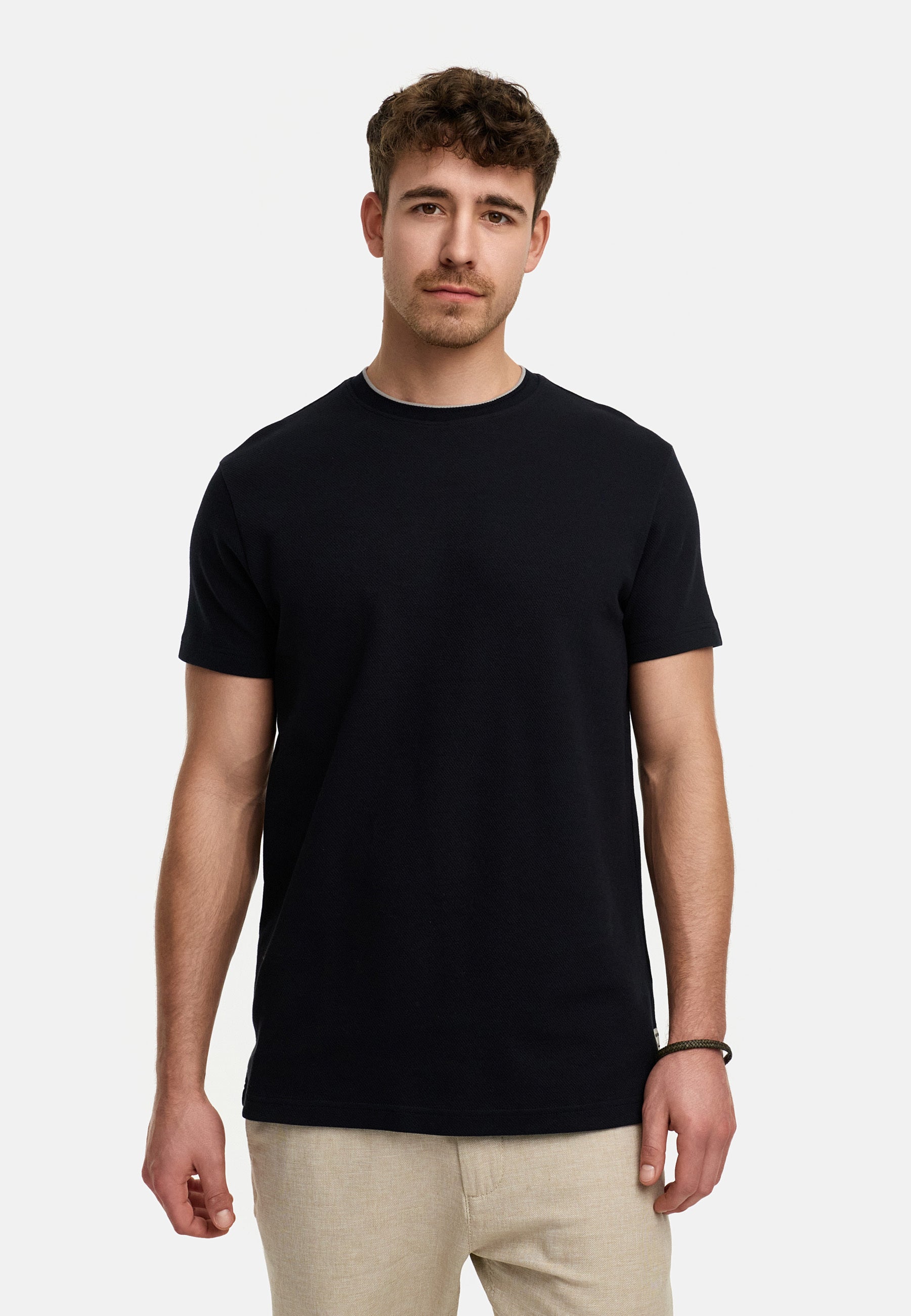 #farbe_black