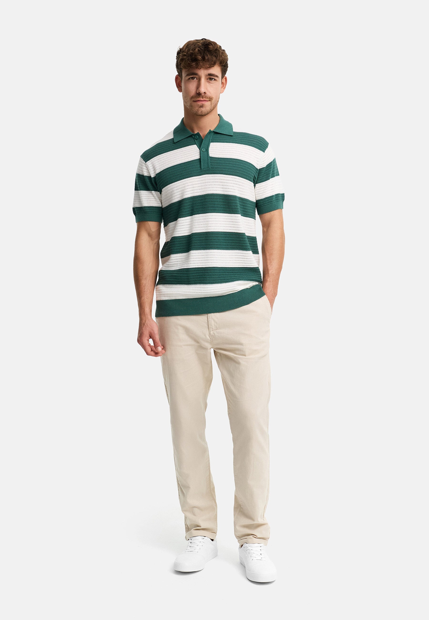 #farbe_smoke-pine