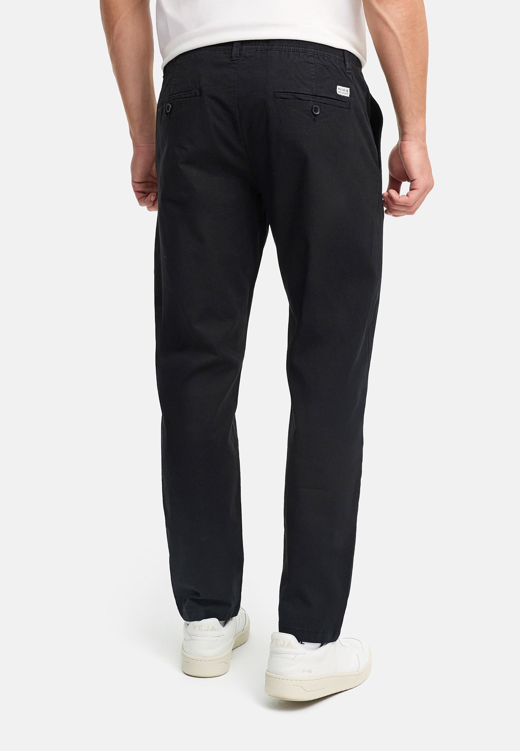 #farbe_jet-black