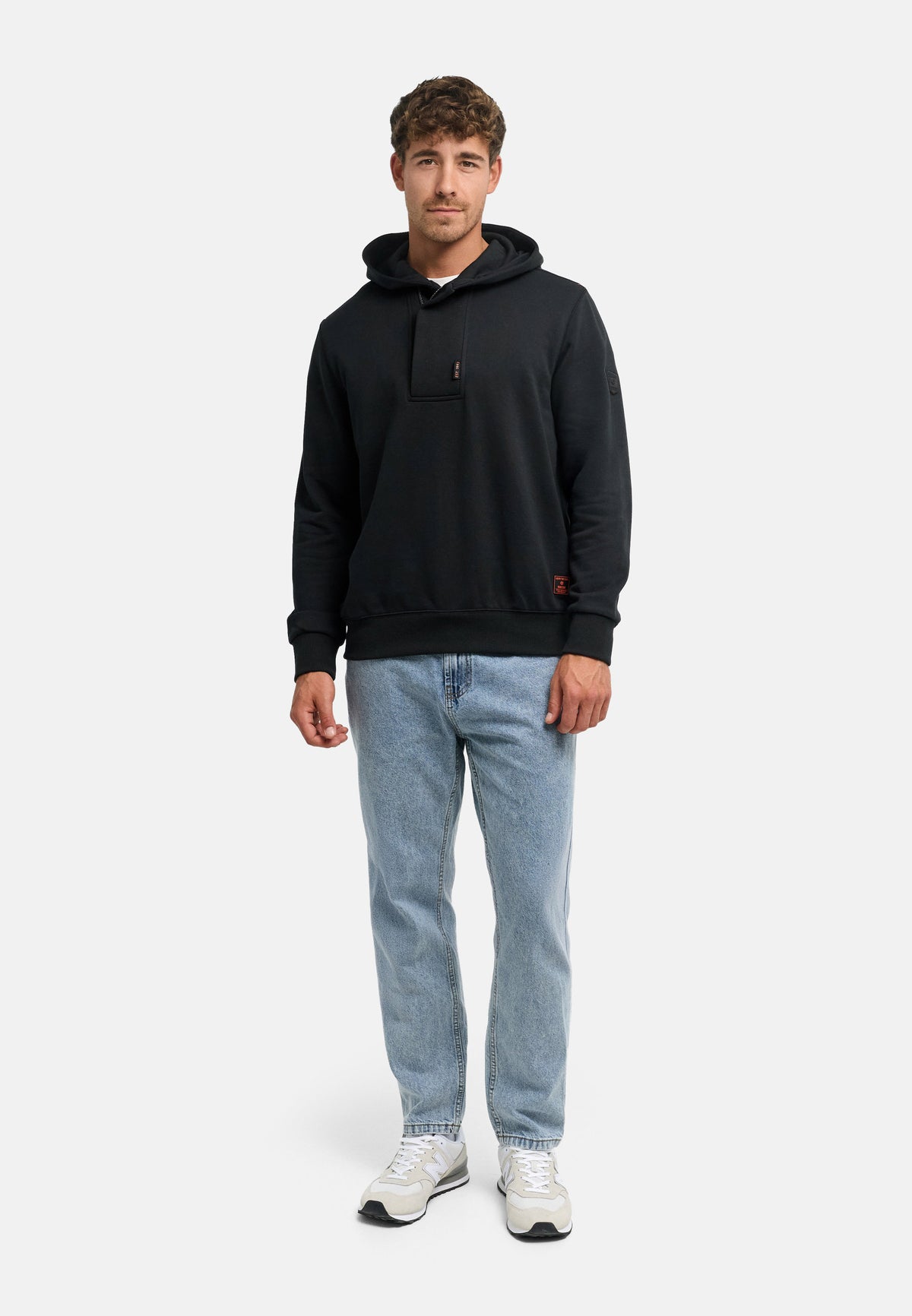Kapuzenpullover INTanin