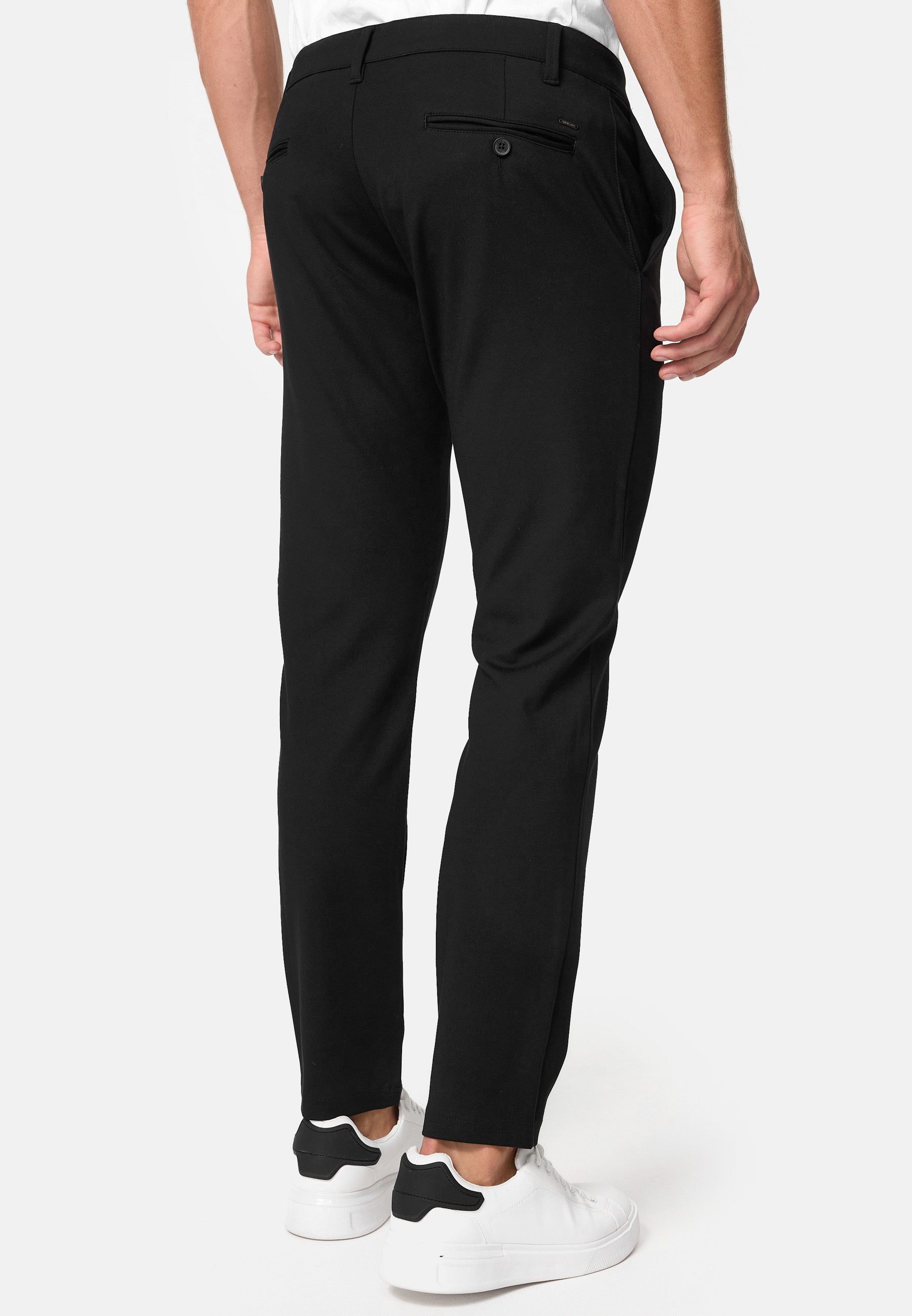 #farbe_structure-black