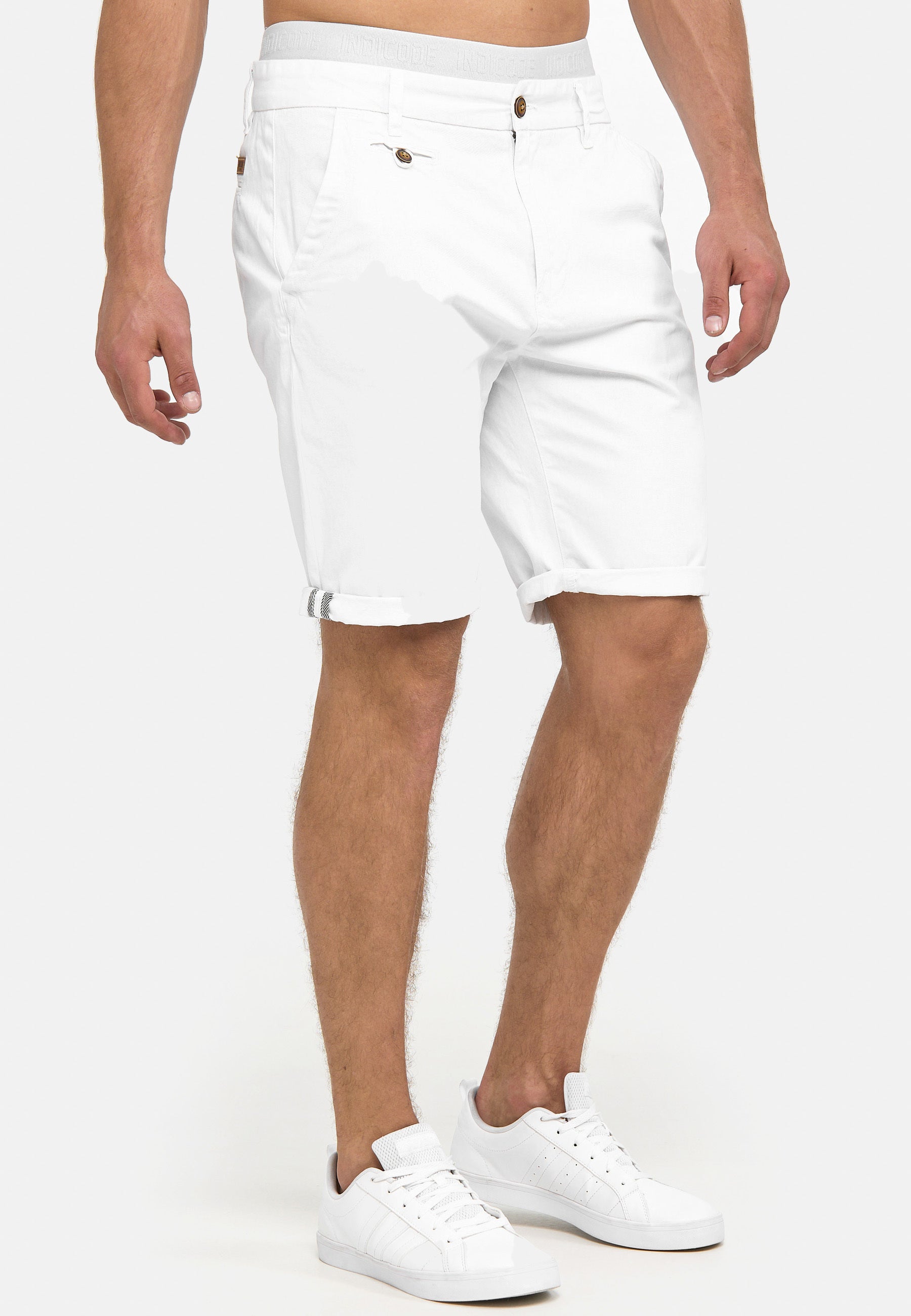 #farbe_off-white